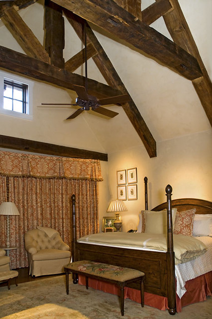 Дизайн спальни средневекового стиля
